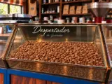 Mostrador de Despertador en Café Wadi